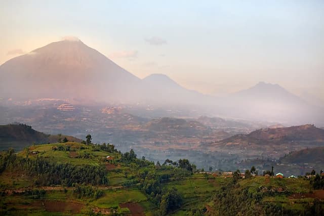 Image of virunga_mountains