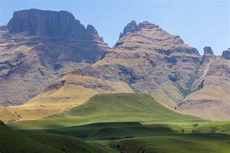 drakensberg_mountains